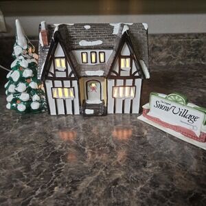 1986 Stratford House Department 56 Snow Village Holiday Christmas Dept 56